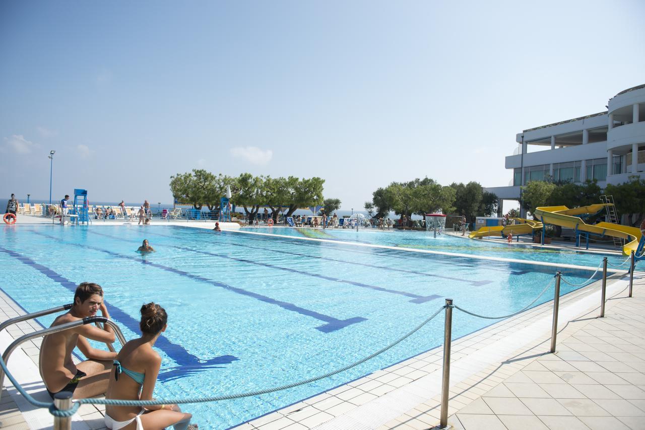 Corvino Resort Monopoli Buitenkant foto
